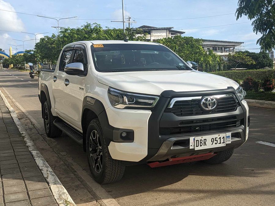 Toyota Hilux 2025 | IR Vehicle Rental